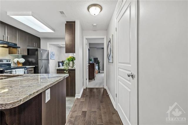 c - 1067 Beryl Private, House attached with 2 bedrooms, 2 bathrooms and 1 parking in Ottawa ON | Image 12