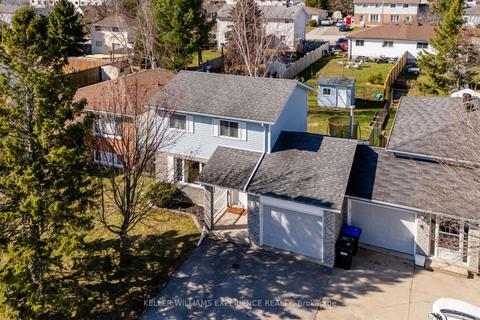 20 Jennings Dr, House semidetached with 3 bedrooms, 3 bathrooms and 5 parking in Penetanguishene ON | Card Image