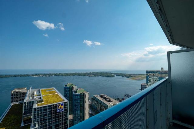 5408 - 100 Harbour St, Condo with 0 bedrooms, 1 bathrooms and 0 parking in Toronto ON | Image 17
