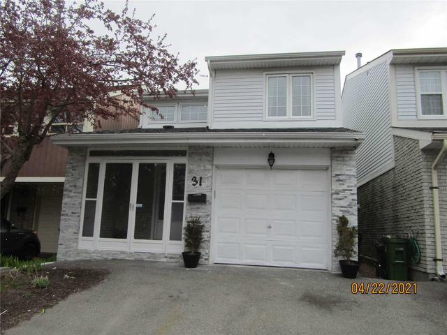 31 Haimer Ave, House detached with 3 bedrooms, 2 bathrooms and 2 parking in Toronto ON | Image 1