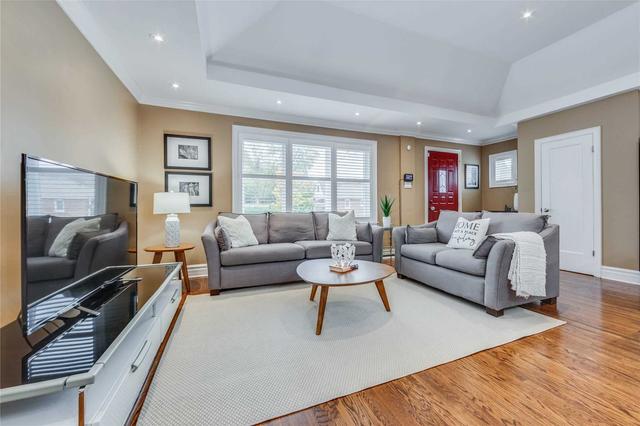 50 Ionview Rd, House detached with 3 bedrooms, 3 bathrooms and 3 parking in Toronto ON | Image 34