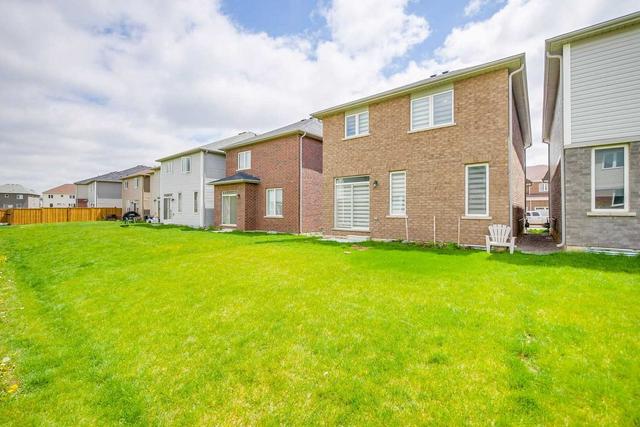 20 Cooke Ave, House detached with 4 bedrooms, 3 bathrooms and 3 parking in Brantford ON | Image 33