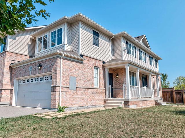 2001 Trawden Way, House attached with 4 bedrooms, 3 bathrooms and 4 parking in Oakville ON | Image 36