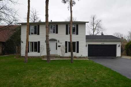 2098 Mississauga Rd, House detached with 4 bedrooms, 4 bathrooms and 2 parking in Mississauga ON | Image 1