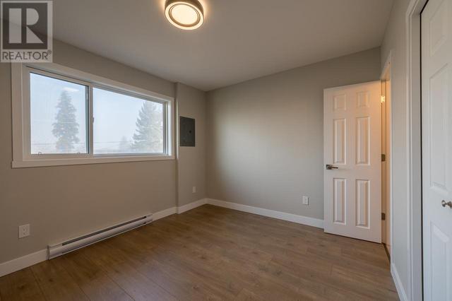 647/649 Reemon Drive, House detached with 6 bedrooms, 4 bathrooms and null parking in Kamloops BC | Image 37