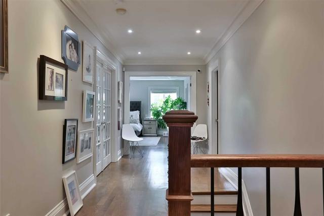 181 Ridley Blvd, House detached with 5 bedrooms, 5 bathrooms and 6 parking in Toronto ON | Image 6