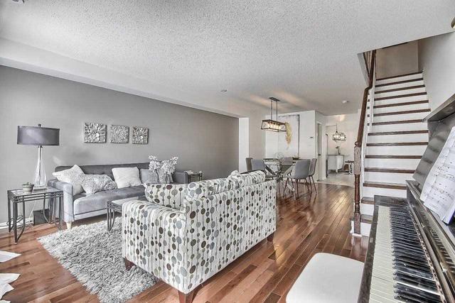 4 Guillet St, House attached with 3 bedrooms, 5 bathrooms and 2 parking in Toronto ON | Image 13