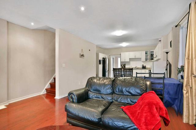 11 Cluny Ave, House detached with 4 bedrooms, 3 bathrooms and 1 parking in Hamilton ON | Image 22
