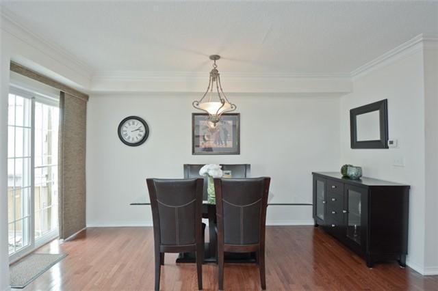 49 Tempo Way, House attached with 3 bedrooms, 3 bathrooms and 1 parking in Whitby ON | Image 7