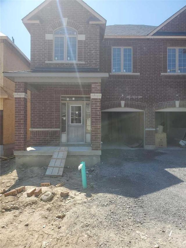 1117 Skyridge Blvd, House semidetached with 3 bedrooms, 3 bathrooms and 3 parking in Pickering ON | Image 1