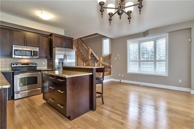 1 - 540 Guelph Line, Townhouse with 2 bedrooms, 4 bathrooms and 1 parking in Burlington ON | Image 4