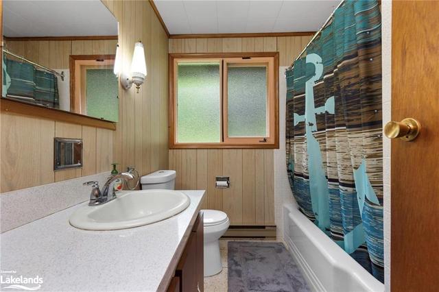 3158 Twelve Mile Bay Road, House detached with 3 bedrooms, 1 bathrooms and 5 parking in Georgian Bay ON | Image 7