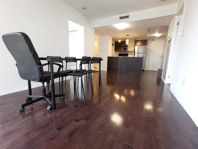 1001 - 37 Grosvenor St, Condo with 2 bedrooms, 2 bathrooms and 1 parking in Toronto ON | Image 13
