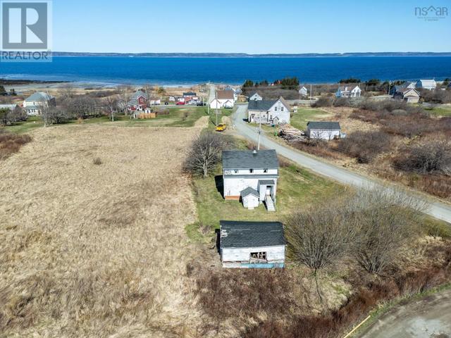 32 Gaudet Road, House detached with 2 bedrooms, 1 bathrooms and null parking in Clare NS | Image 38