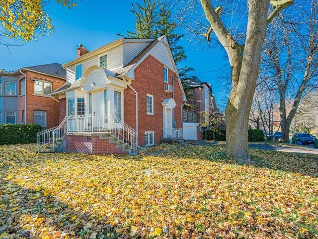 148 Rosewell Ave, House detached with 3 bedrooms, 2 bathrooms and 6 parking in Toronto ON | Image 1