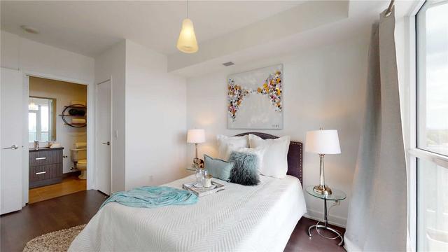 807 - 501 St. Clair Ave W, Condo with 2 bedrooms, 2 bathrooms and 2 parking in Toronto ON | Image 15