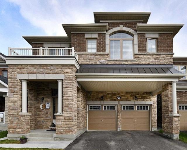 70 Westfield Dr, House detached with 4 bedrooms, 5 bathrooms and 6 parking in Whitby ON | Image 1