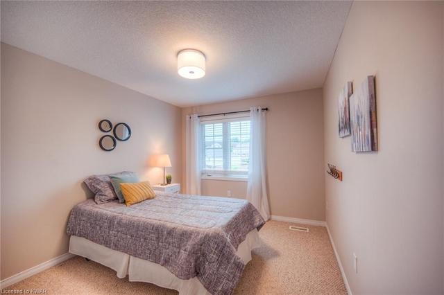310 Briarmeadow Drive, House attached with 3 bedrooms, 2 bathrooms and 2 parking in Kitchener ON | Image 27