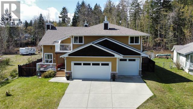 35 Grosskleg Way, House detached with 5 bedrooms, 4 bathrooms and 6 parking in Lake Cowichan BC | Image 2