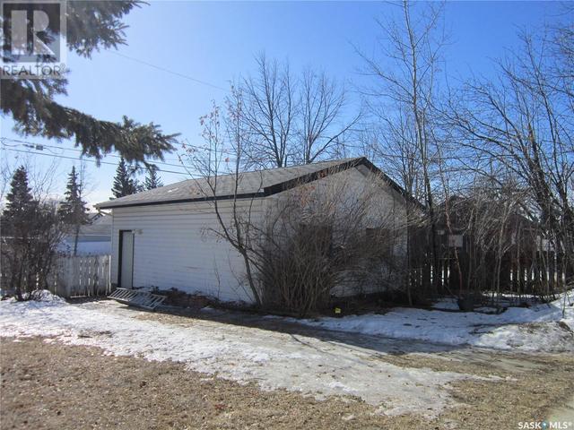 508 1st Avenue W, House detached with 3 bedrooms, 2 bathrooms and null parking in Nipawin SK | Image 4