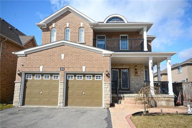 24 Roundstone Dr, House detached with 4 bedrooms, 4 bathrooms and 3 parking in Brampton ON | Image 1