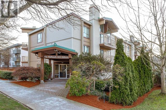 306 - 1055 Hillside Ave, Condo with 2 bedrooms, 2 bathrooms and 1 parking in Victoria BC | Image 2