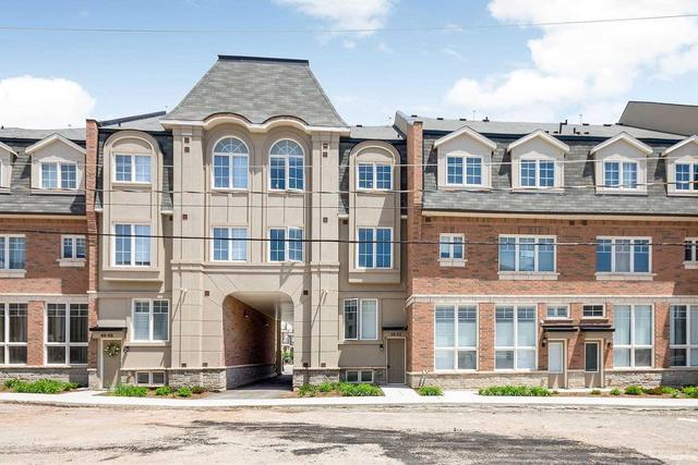 3902 - 2420 Baronwood Dr, Townhouse with 2 bedrooms, 2 bathrooms and 1 parking in Oakville ON | Image 1