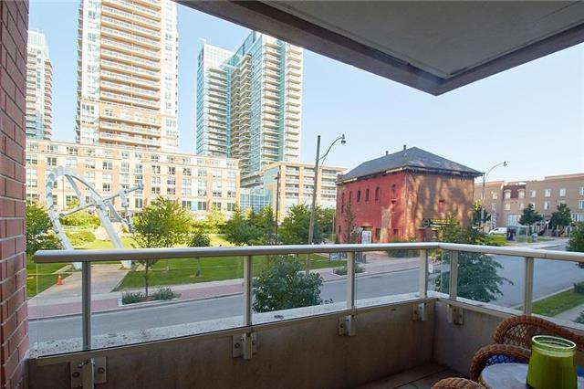 Th73B - 75 East Liberty St, Townhouse with 2 bedrooms, 2 bathrooms and 1 parking in Toronto ON | Image 13