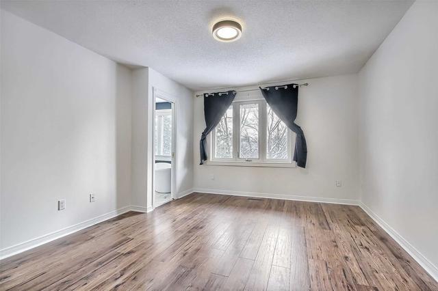7 Anderson Pl, Condo with 3 bedrooms, 4 bathrooms and 2 parking in Aurora ON | Image 10