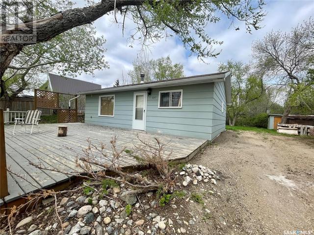 237 Wahgooch Road, House detached with 2 bedrooms, 1 bathrooms and null parking in Saskatchewan Beach SK | Image 7