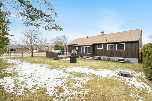 2 Yeo St, House detached with 2 bedrooms, 3 bathrooms and 5 parking in Penetanguishene ON | Image 25