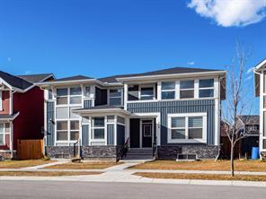 179 Redstone Grove Ne, Home with 3 bedrooms, 3 bathrooms and 4 parking in Calgary AB | Image 12