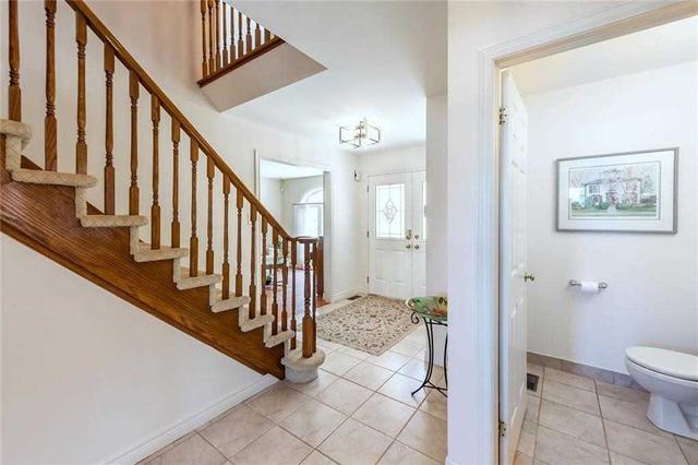 113 Dorchester Dr, House detached with 4 bedrooms, 4 bathrooms and 4 parking in Grimsby ON | Image 12