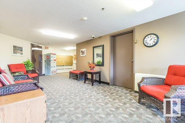 101 - 5212 48 Av, Condo with 1 bedrooms, 1 bathrooms and 1 parking in Wetaskiwin AB | Image 5