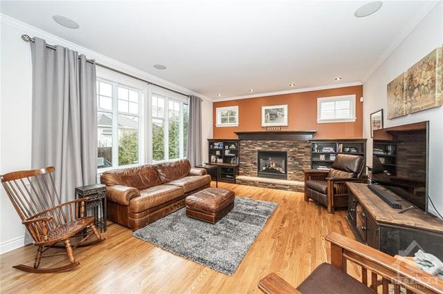 34 Franklin Cathcart Crescent, House detached with 4 bedrooms, 5 bathrooms and 6 parking in Ottawa ON | Image 12