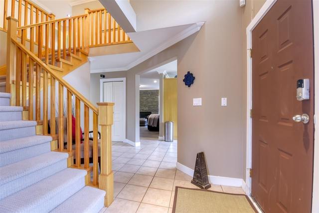 8377 158 Street, House detached with 5 bedrooms, 4 bathrooms and 7 parking in Surrey BC | Image 7
