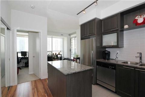 1703 - 500 Sherbourne St, Condo with 2 bedrooms, 2 bathrooms and 1 parking in Toronto ON | Image 6