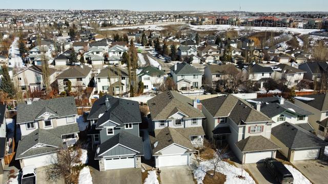 120 Tuscany Hills Circle Nw, House detached with 4 bedrooms, 3 bathrooms and 4 parking in Calgary AB | Image 3