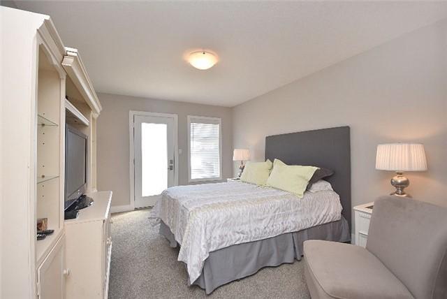 12 - 60 Arkell St E, Townhouse with 3 bedrooms, 4 bathrooms and 1 parking in Guelph ON | Image 8