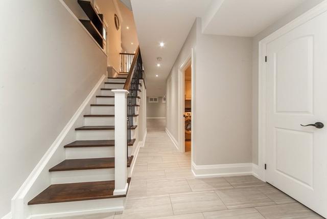213 Virginia Ave, House detached with 4 bedrooms, 4 bathrooms and 2 parking in Toronto ON | Image 31