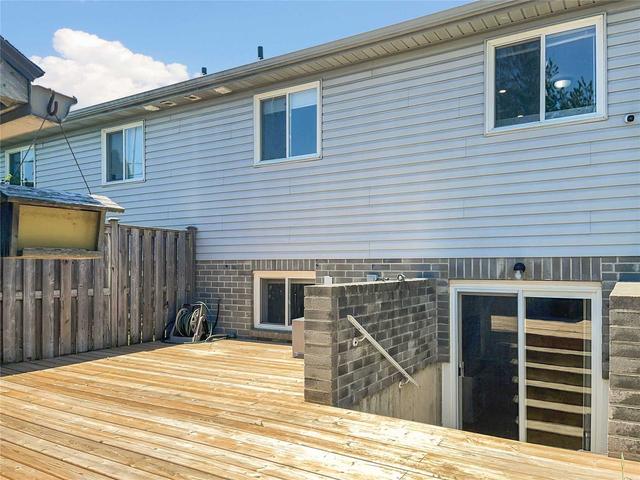 1694 Sagebrush Crt, House semidetached with 2 bedrooms, 2 bathrooms and 4 parking in Windsor ON | Image 13