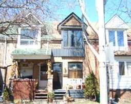 28 Balfour Ave, House attached with 2 bedrooms, 2 bathrooms and null parking in Toronto ON | Image 1