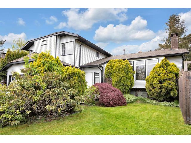 14773 89 Avenue, House detached with 4 bedrooms, 3 bathrooms and 6 parking in Surrey BC | Image 3