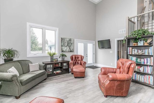 1748 Penetanguishene Rd W, House detached with 5 bedrooms, 4 bathrooms and 12 parking in Oro Medonte ON | Image 36