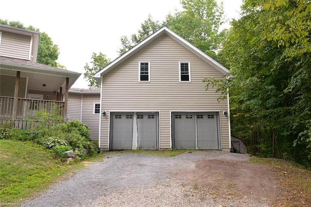 1413 Norway Road, House detached with 3 bedrooms, 2 bathrooms and 7 parking in South Frontenac ON | Image 38