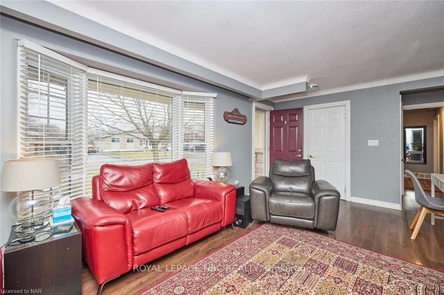5 Cypress St, House detached with 3 bedrooms, 2 bathrooms and 10 parking in St. Catharines ON | Image 9