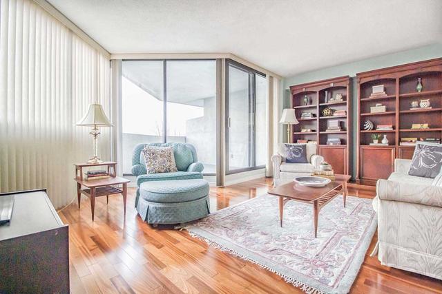 612 - 70 Baif Blvd, Condo with 2 bedrooms, 2 bathrooms and 2 parking in Richmond Hill ON | Image 10
