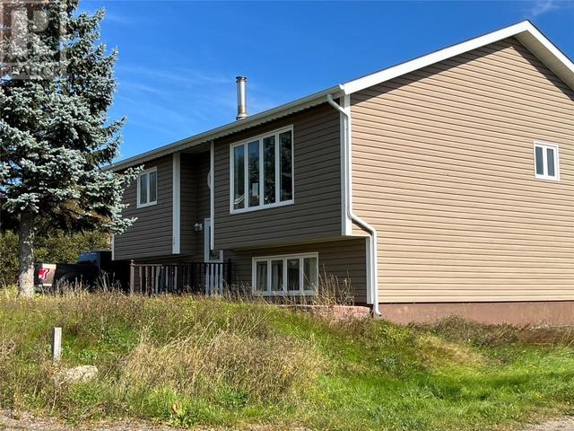 14 Pelley Drive, House detached with 4 bedrooms, 2 bathrooms and null parking in Springdale NL | Image 2