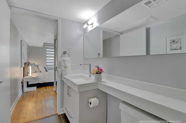 319 - 4k Spadina Ave, Condo with 2 bedrooms, 2 bathrooms and 1 parking in Toronto ON | Image 26