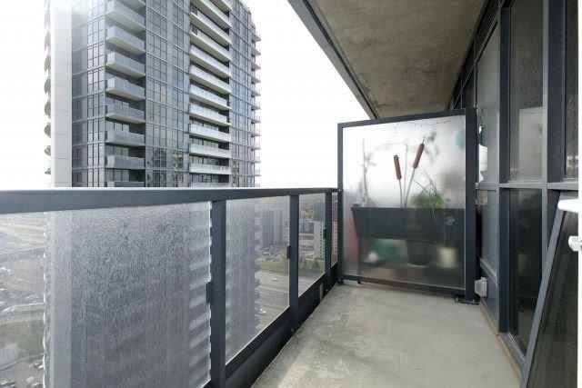 2103 - 9 Valhalla Inn Rd, Condo with 1 bedrooms, 1 bathrooms and 1 parking in Toronto ON | Image 15